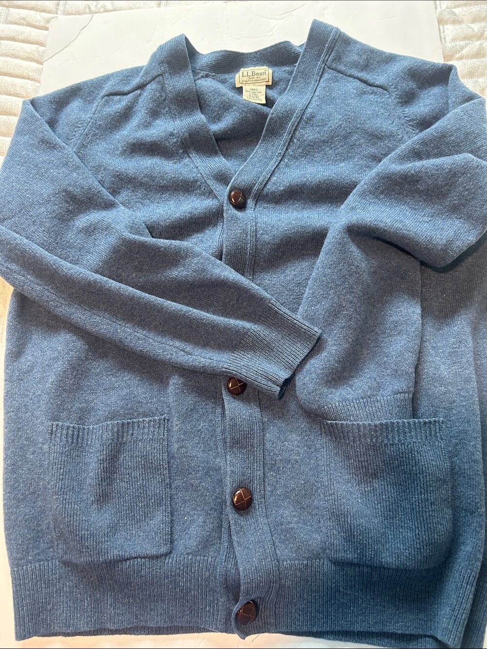 L.L. Bean Men’s Navy Blue V-Neck Button Cardigan Large